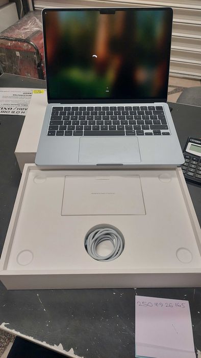 Apple MacBook air M4