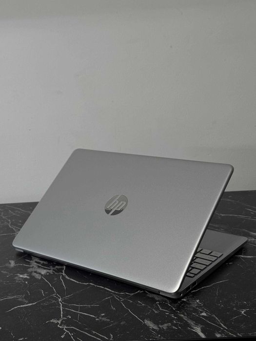 Мощный ноутбук HP/Core i5-8265/SSD/Full HD/IPS