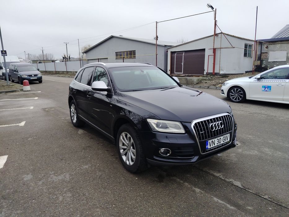 Vând Audi Q5 2.0 tdi 177cp quattro