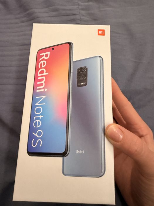 Смартфон Redmi Note 9S