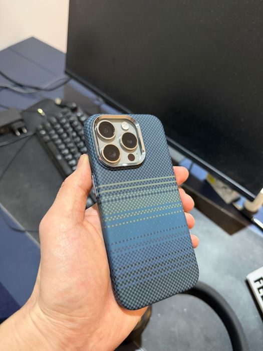 Обменяю iphone 15pro 256 на 16pro 256