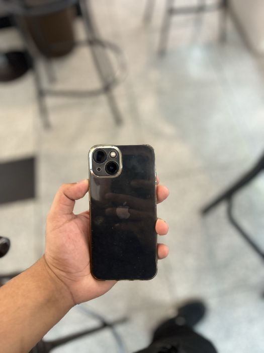 Продам iphone 13