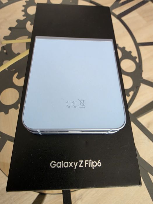 Samsung galaxy z Flip 6