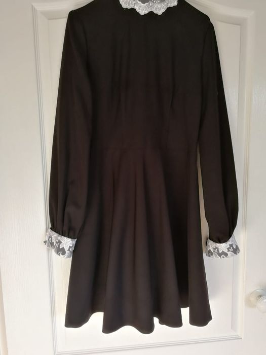 Школьная форма. Фартук 5000, школьное платье 3000