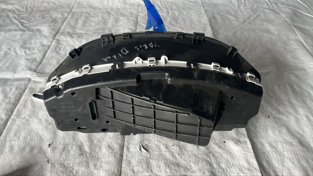 3 броя километраж Toyota Yaris 2006-2011