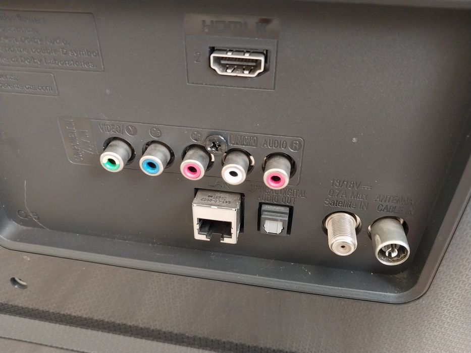 Оригинальный смарт телевизор LG 81см.