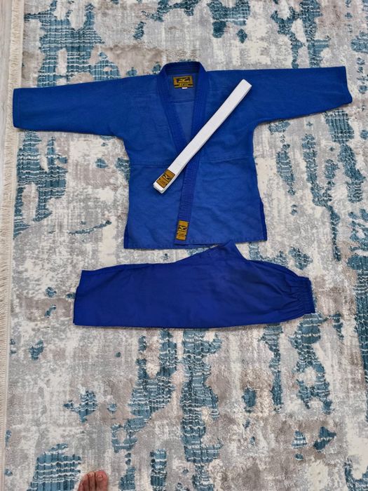 Дзюдо киманосы Mizuno сатылады
