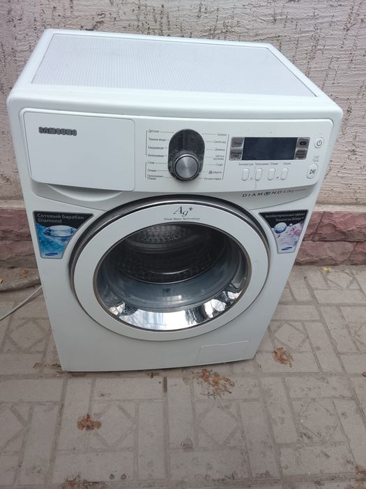 Стиральная машина продам