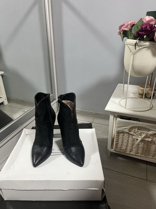 Botine Garkony,piele,masura 35,noi,incaltate o singura data