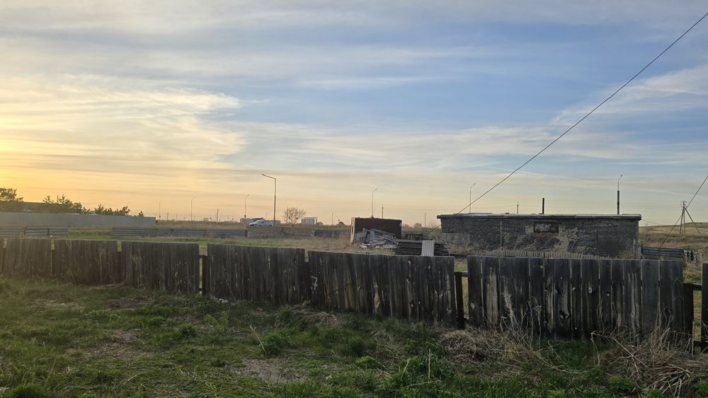 Продам участок в 20м мкр