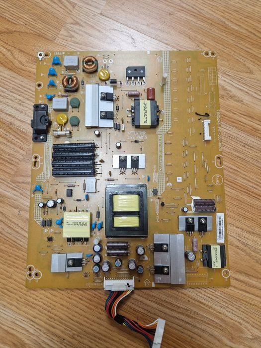 Sursa TV 715G5246-P01-000-002S