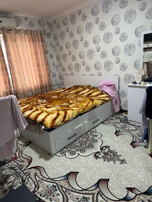 Продается 2-ых ком кв. В бывшем общежитие