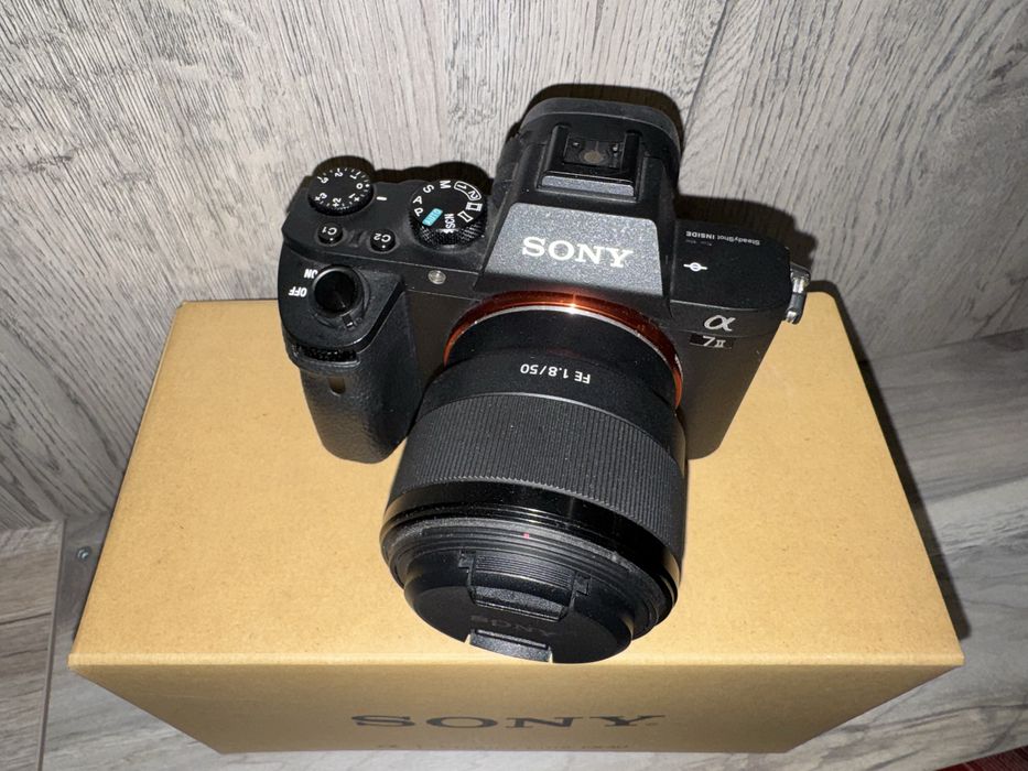 Sony A7 ii + FE 1.8/50