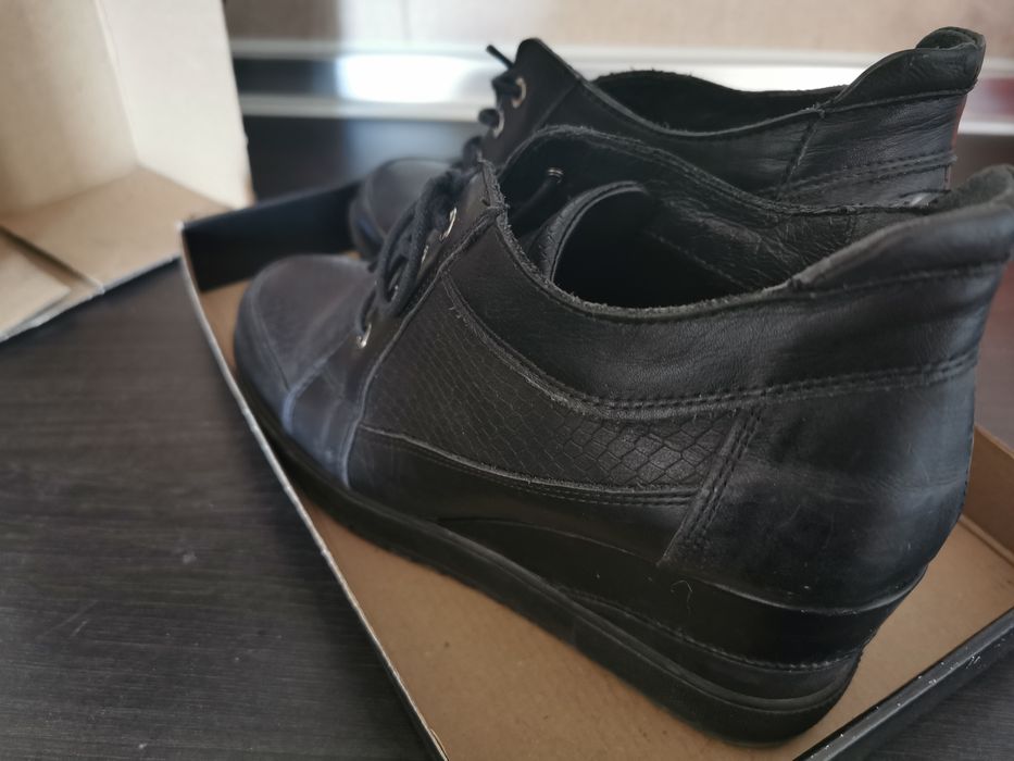 Обувки, естествена кожа