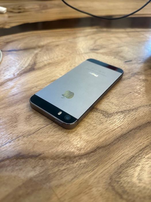 Айфон 5 s Состаяние хорошое