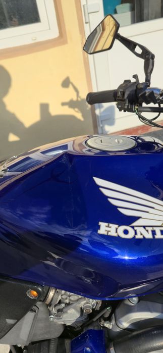 Honda Hornet 600, 2001, 97 de cai, 70kw