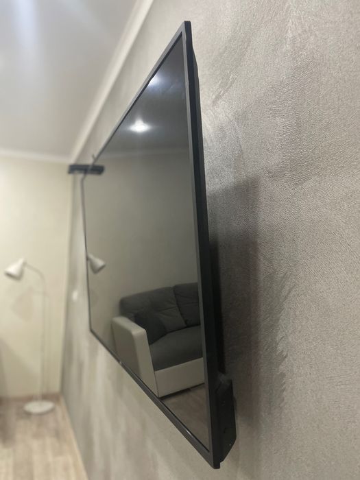 Телевизор 50 диагональ Sony СРОЧНО