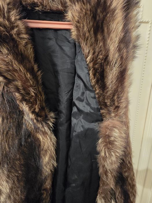 Haină de  blană naturală
