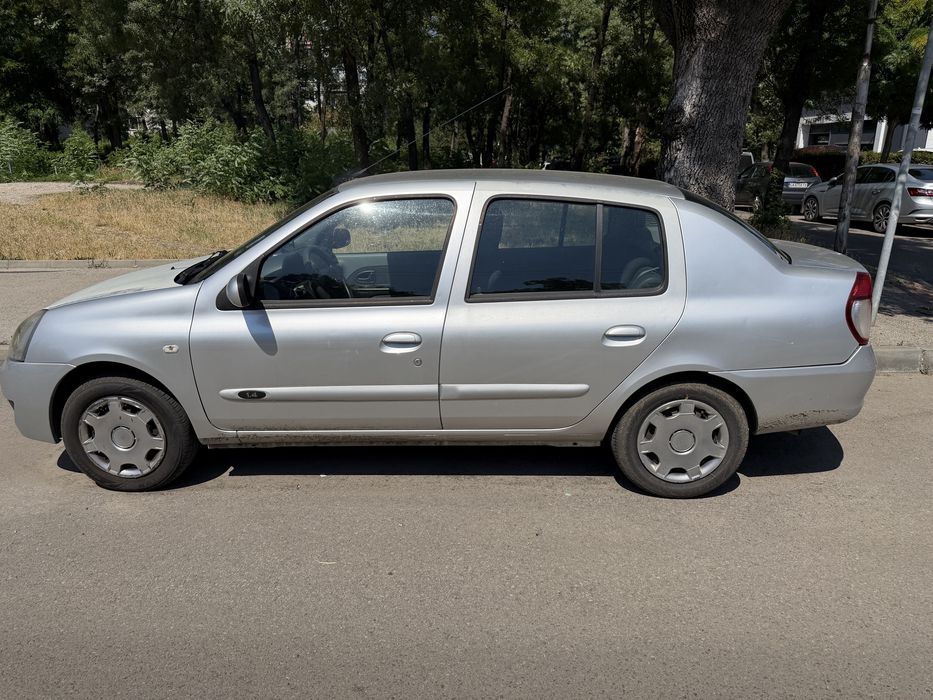 Продавам Renault Symbol