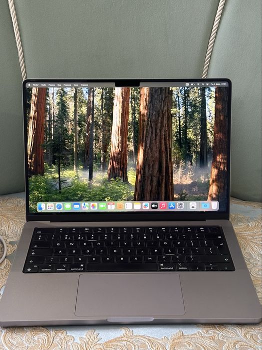 Macbook Pro 14 M1 Pro, 16/512GB, Идеал!