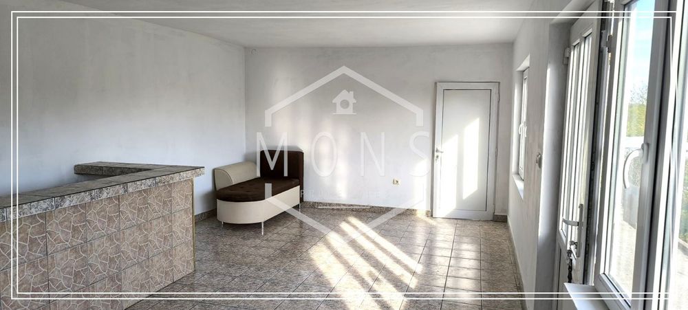 Къща в Велико Търново, област-с.Стефан Стамболово площ 87 цена 55900