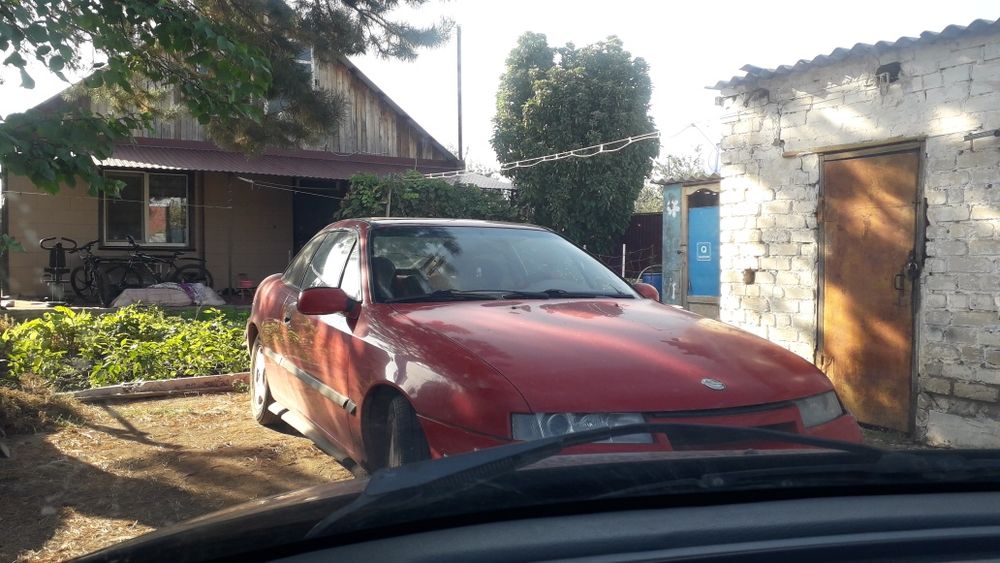 Продам Opel Calibra