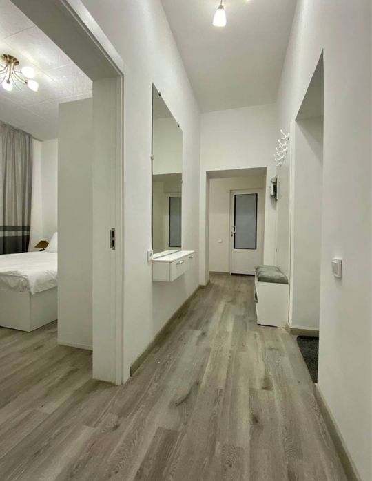 СРОЧНО аренда СВЕТЛОЙ 2-ком квартиры возле Американского посольства