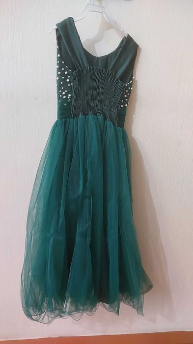 Платье нарядное для девочки