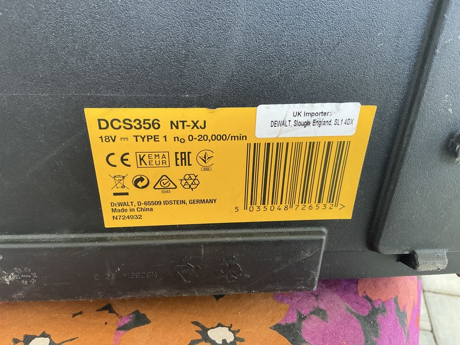 Vind dewalt 2025  DCS356NT la cutie cu acum 5 ah