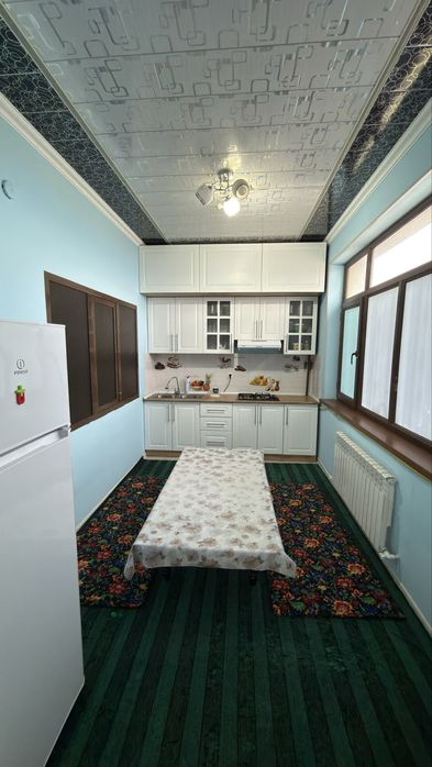 Уй сотилади. Новастройка.