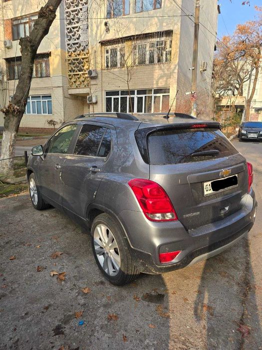 Chevrolet Tracker 1 Premier 2020г.