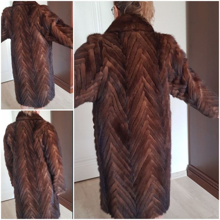 Продам 2 шубки 50-52рр