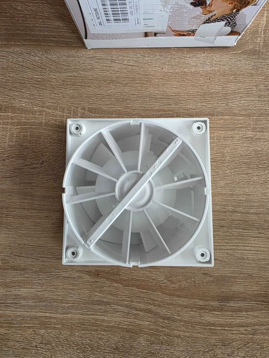 Ventilator de Baie Bosch Fan 1500 W100: Aer Proaspăt și Design Modern