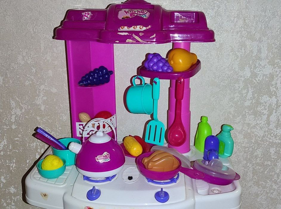 Детская кухня для девочки.