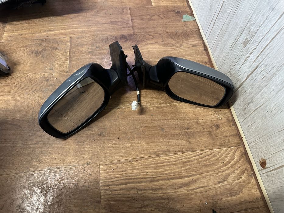 Огледало/Огледала за Тойота Авенсис Т25 facelift със ел прибиране!