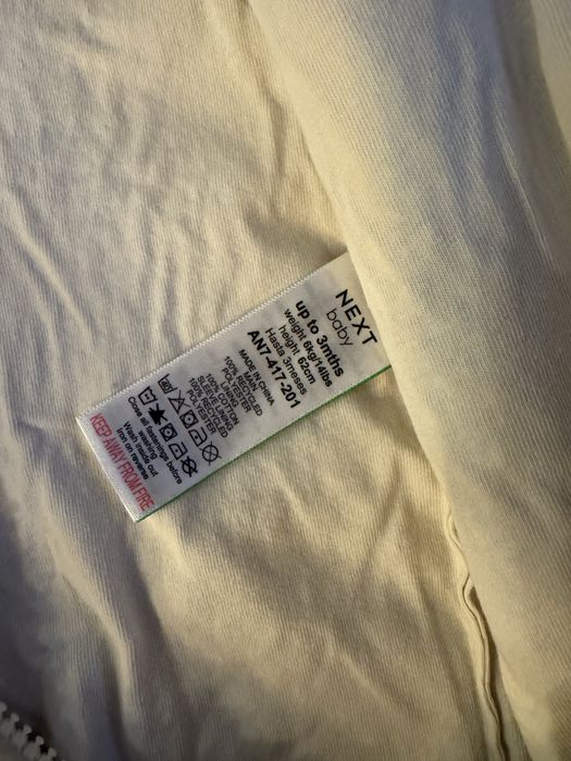 Бебешки гащеризони тип космонавт H&M и Next