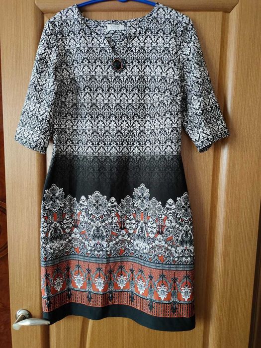 Распродажа платьев! Низкие цены!