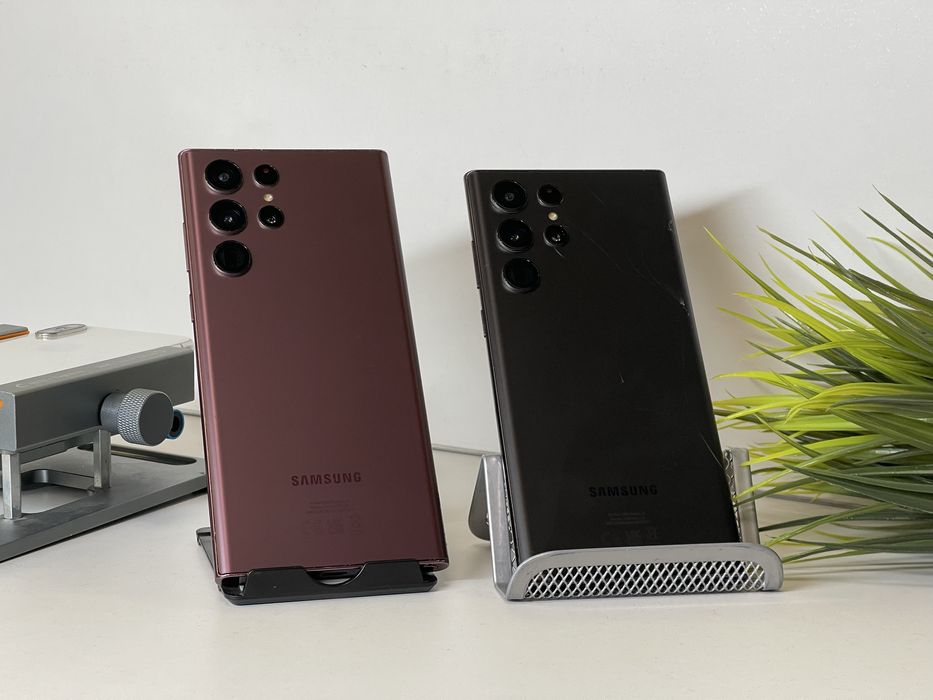 Samsung s22 Ultra (резервни части) без платка