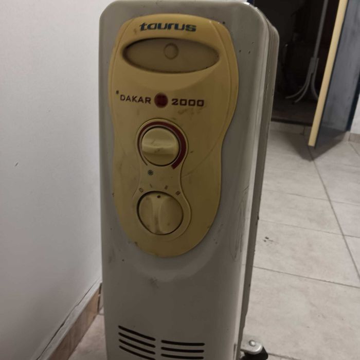 Испански Радиатор TAURUS  DAKAR СИВ, 2000.0 W