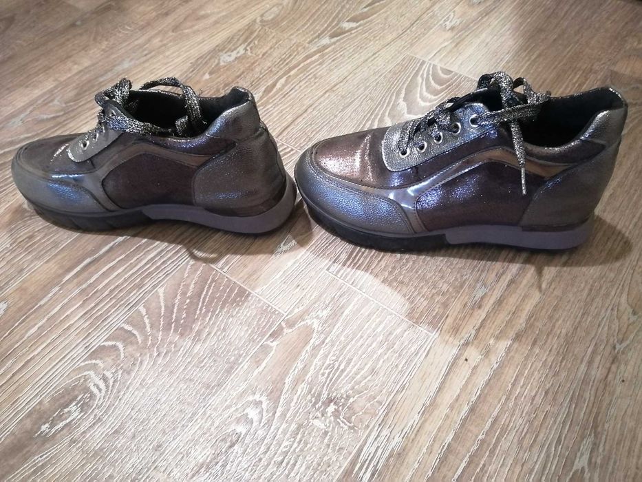 Ботинки на весну и осень