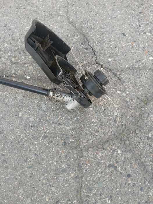 Электротриммер Mateus