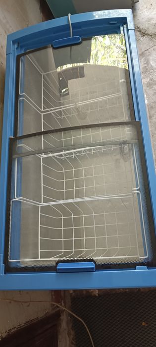 Продам морозильник