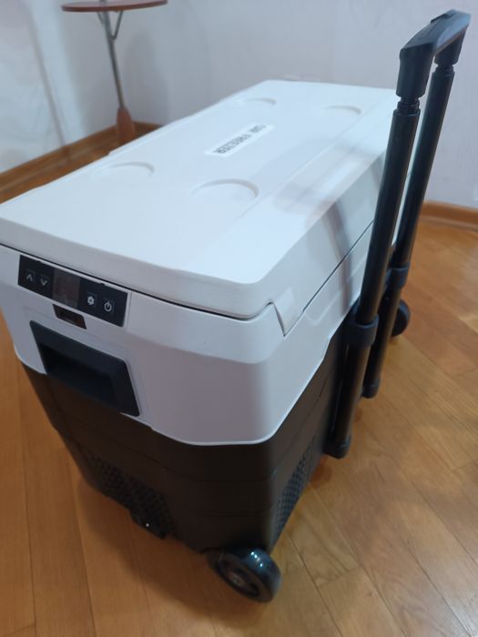 Автохолодильник 40 л. Новый