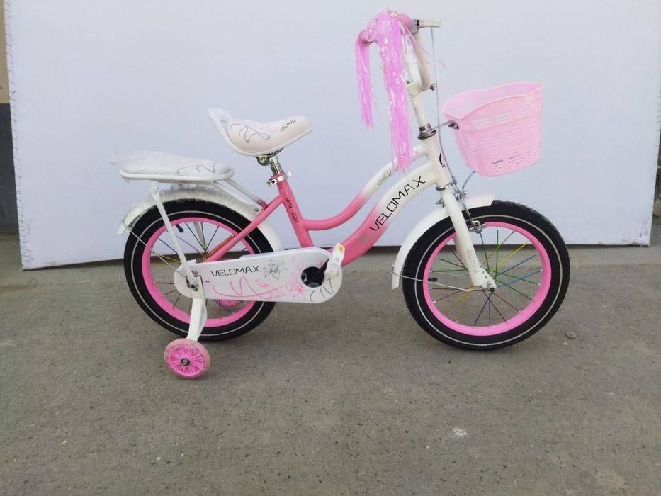 Qizlar uchun velosiped sotiladi. Продаётся велосипед для девочек