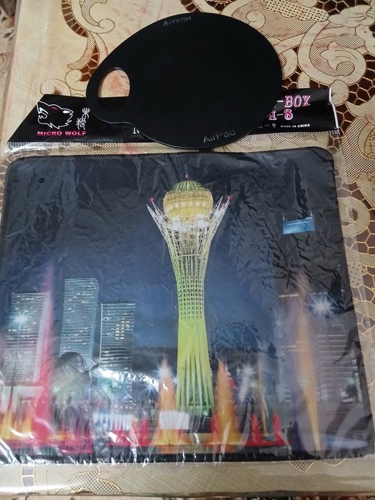 Полики и мышки для кампьютера