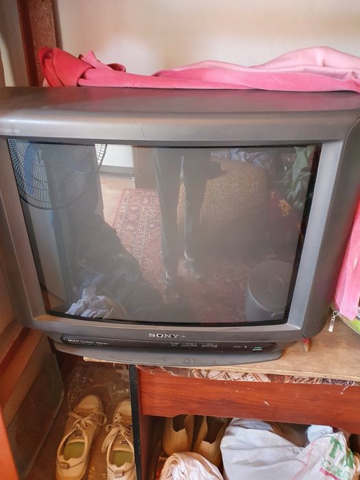 Продается два телевизора
