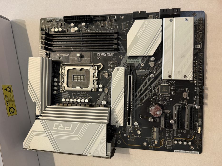 Vand Z890 PRO RS+ Ultra 5 245k