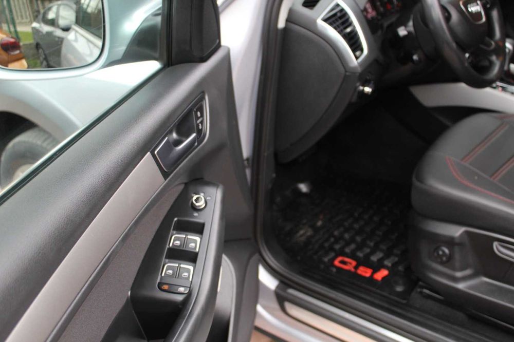 Se vinde audi Q5 2.0 , 177CP.