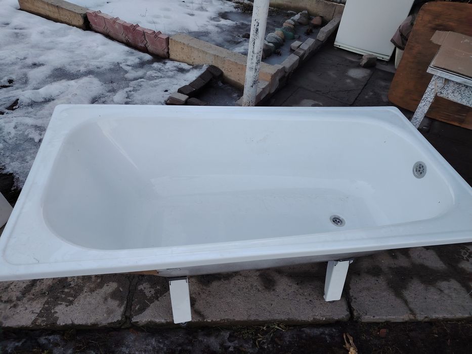 Продам ванну с раковиной