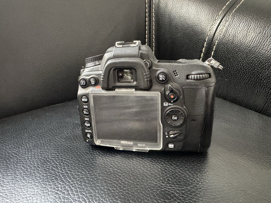 Nikon D7000.
